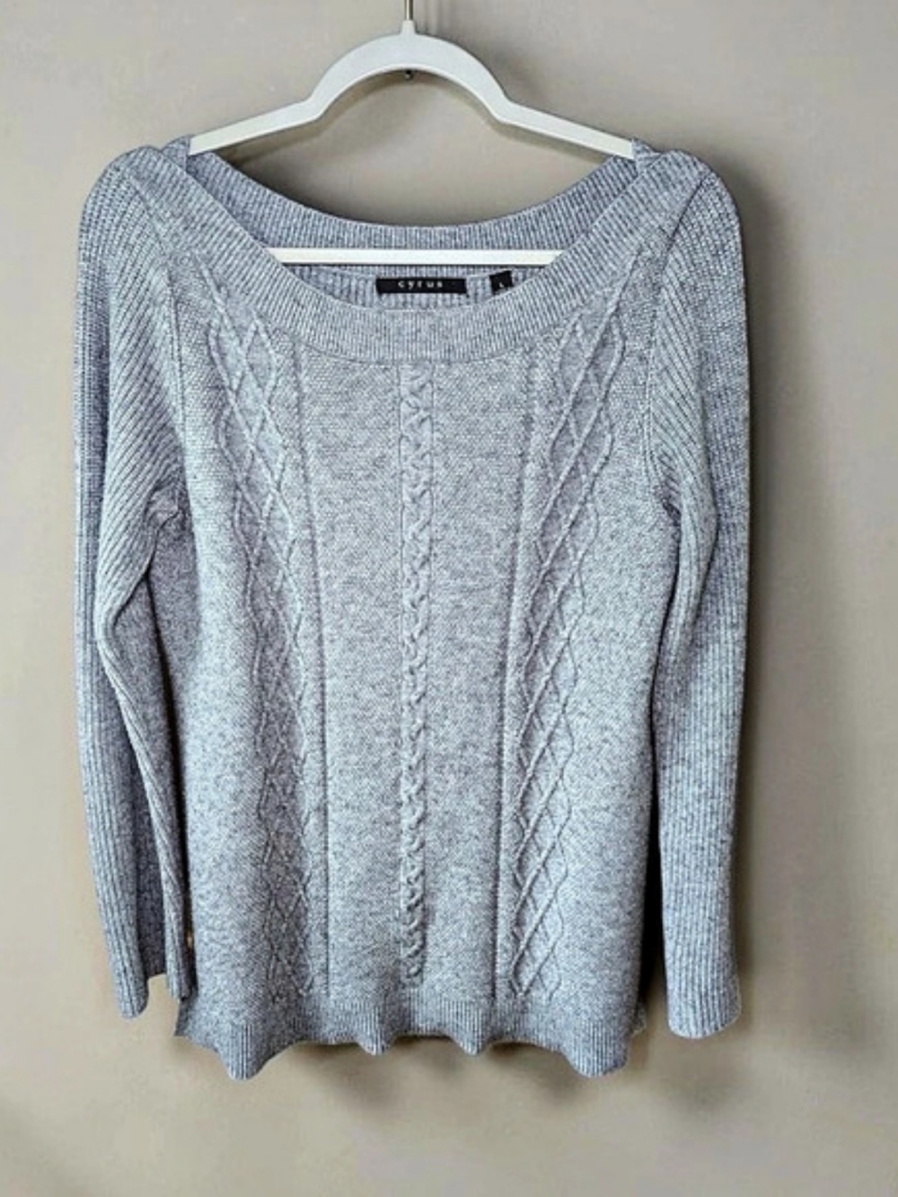 Cyrus Cable Knit Sweater in Gray Size Large